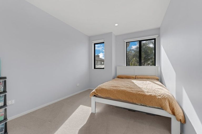 Photo of property in 9d Epping Road, Henderson, Auckland, 0610