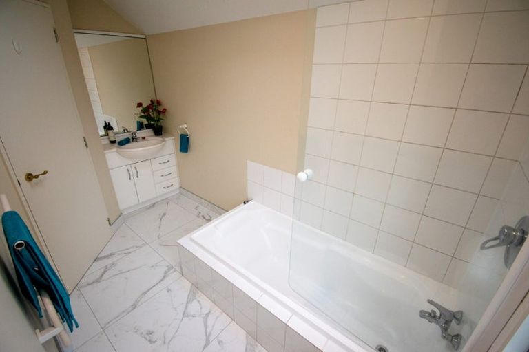 Photo of property in 1/104 Papanui Road, Merivale, Christchurch, 8014