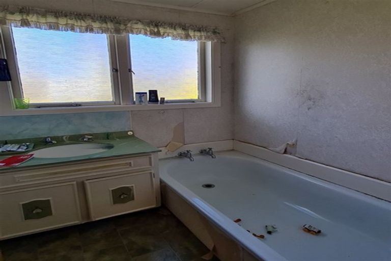 Photo of property in 1 Fairview Terrace, Paeroa, 3600