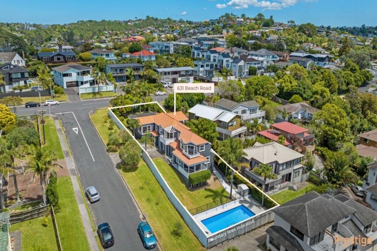 Photo of property in 631 Beach Road, Rothesay Bay, Auckland, 0630