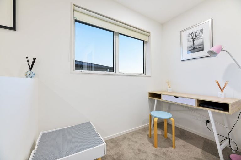 Photo of property in 30c Coniston Avenue, Te Atatu South, Auckland, 0610
