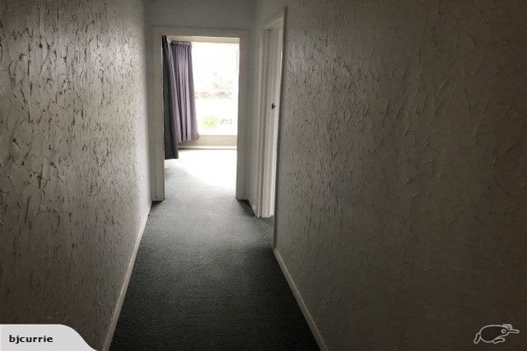 Photo of property in 15a Limbrick Street, Terrace End, Palmerston North, 4410