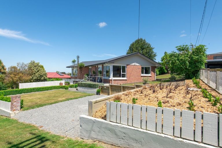 Photo of property in 98 Frank Street, Gore, 9710