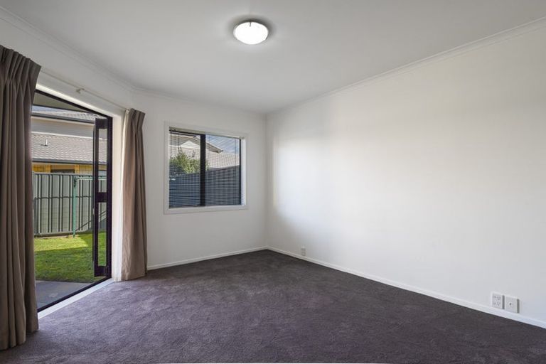 Photo of property in 14/64 Kawaha Point Road, Kawaha Point, Rotorua, 3010