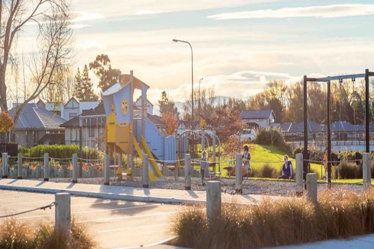 Photo of property in 93 Silverstream Boulevard, Kaiapoi, 7630