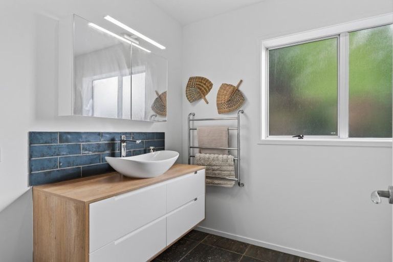 Photo of property in 42 Cheviot Street, Mangawhai Heads, Mangawhai, 0505