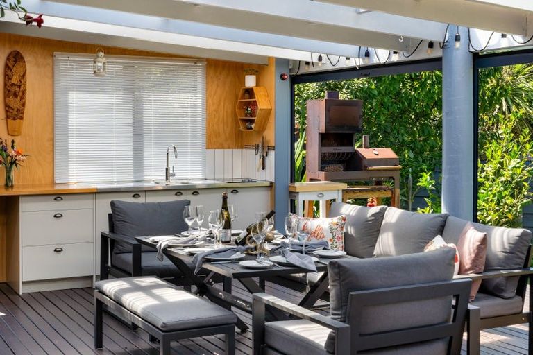 Photo of property in 9 Allens Lane, Clive, 4102