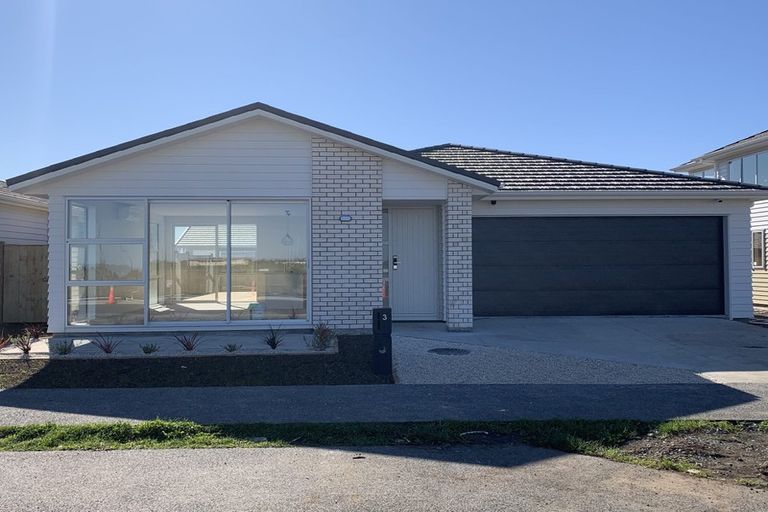 Photo of property in 3 Kanono Road, Takanini, 2110