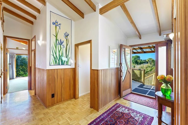 Photo of property in 64b Te Moana Road, Waikanae Beach, Waikanae, 5036