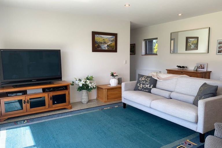 Photo of property in 272 Letts Gully Road, Letts Gully, Alexandra, 9393