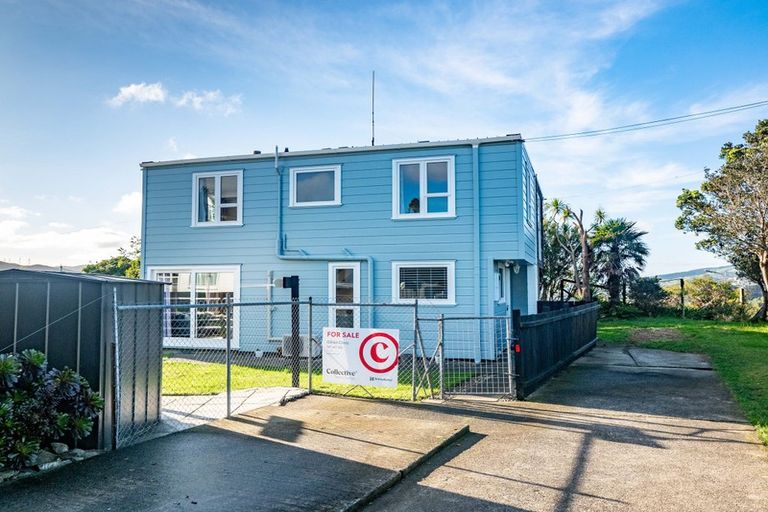 Photo of property in 2/1 Hawtrey Terrace, Johnsonville, Wellington, 6037