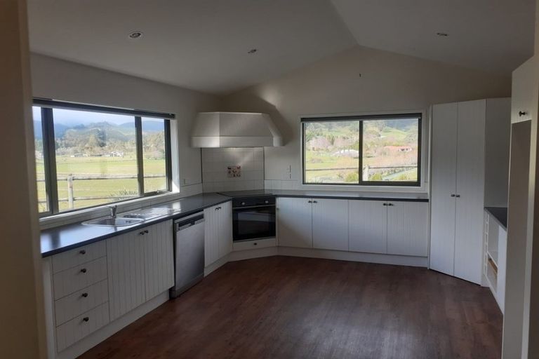 Photo of property in 32 Hollyman Road, Hira, Nelson, 7071