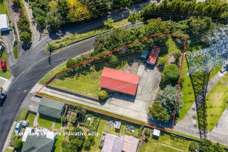 Photo of property in 22 Saxton Road, Upper Vogeltown, New Plymouth, 4310