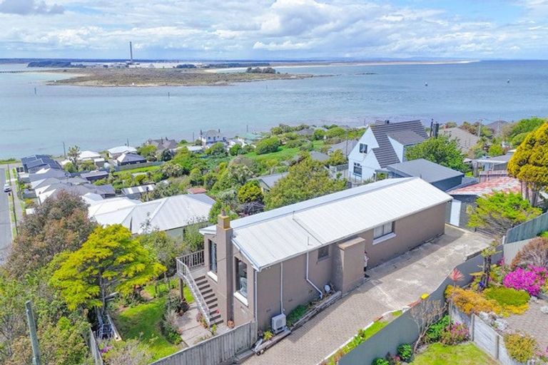 Photo of property in 46 Walker Street, Bluff, 9814