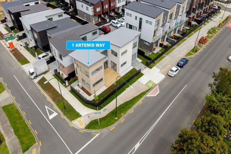 Photo of property in 1 Artemis Way, Flat Bush, 2019