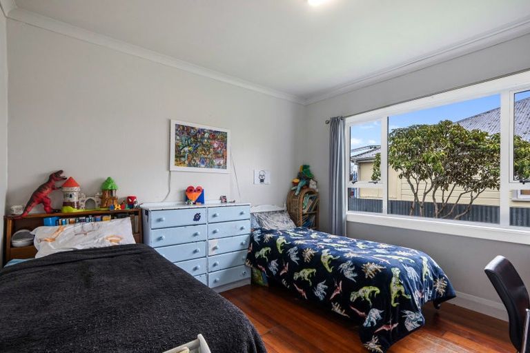 Photo of property in 21 Victoria Street, Foxton, 4814