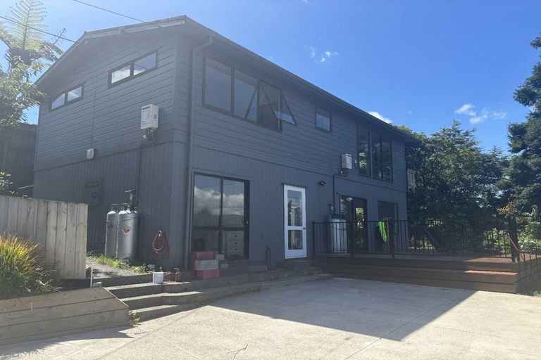 Photo of property in 13 Palm Grove, Belmont, Lower Hutt, 5010