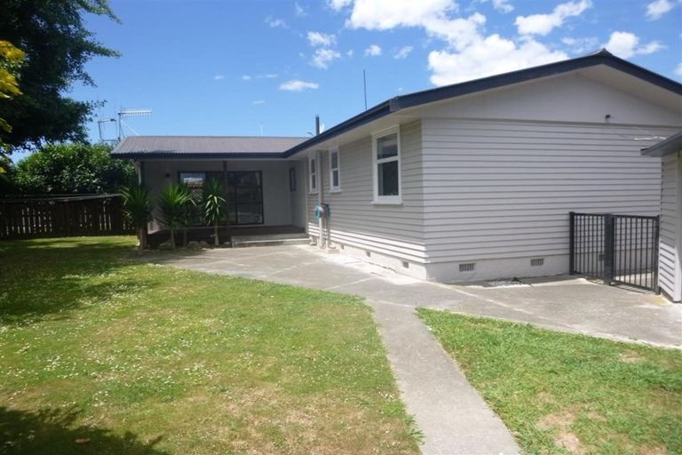 Photo of property in 12 Grant Place, Greenmeadows, Napier, 4112