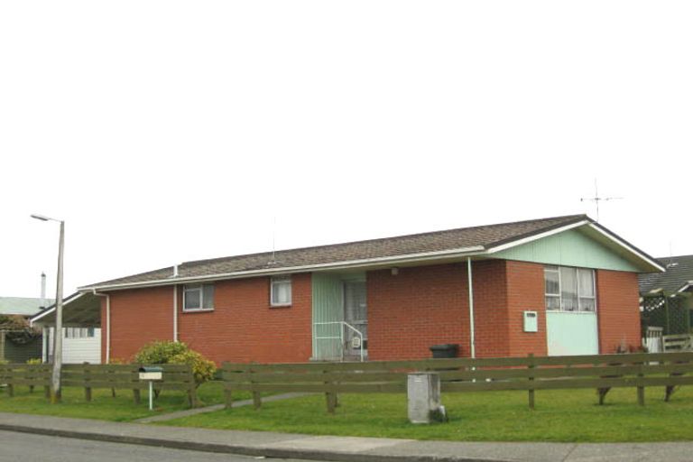 Photo of property in 56 Dundee Street, Strathern, Invercargill, 9812