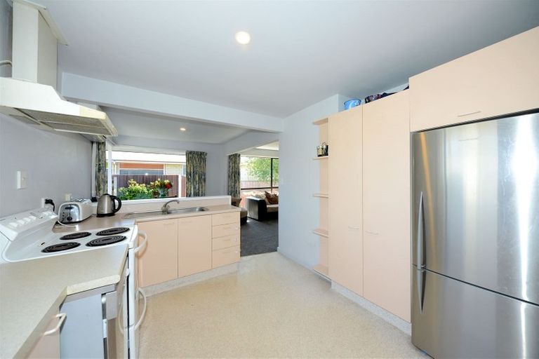 Photo of property in 1/5 Pablo Place, Hoon Hay, Christchurch, 8025