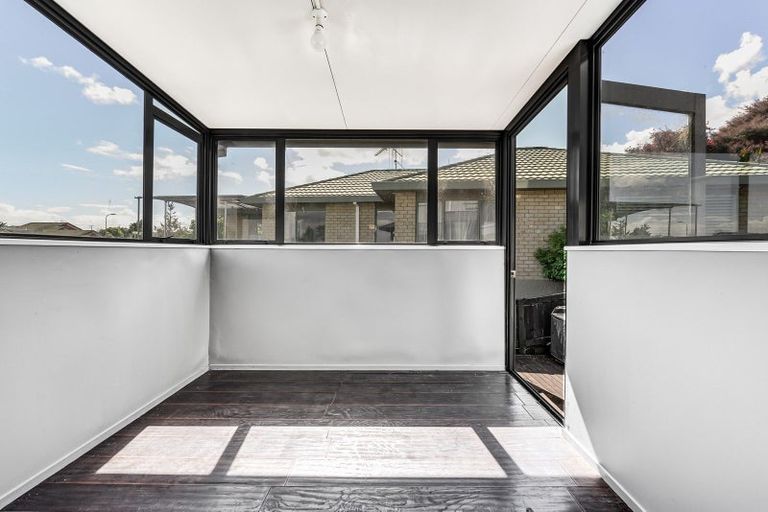 Photo of property in 43 Western Heights Drive, Western Heights, Hamilton, 3200