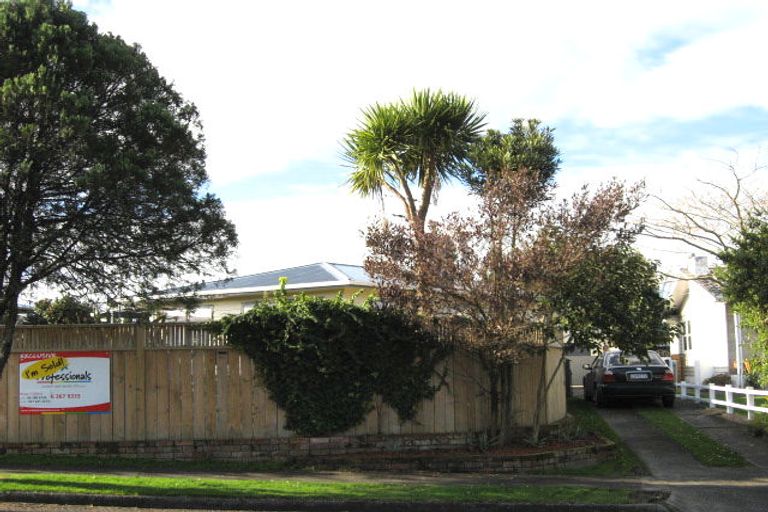 Photo of property in 25 Highbury Drive, Levin, 5510