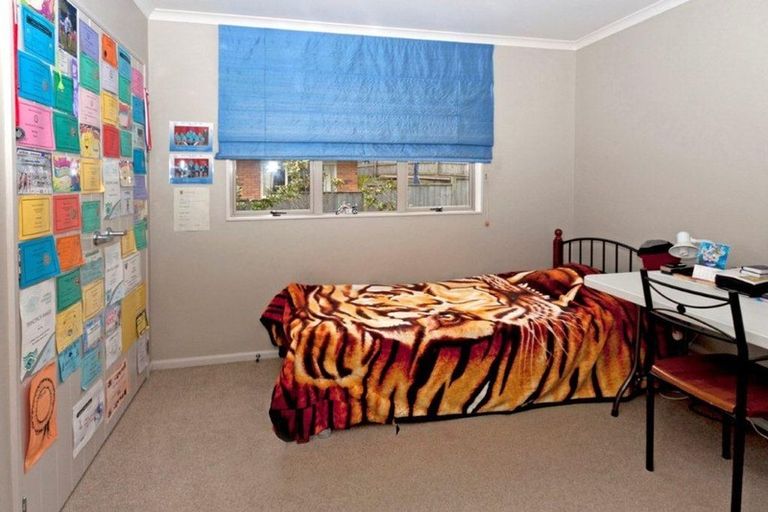 Photo of property in 29d Paparoa Road, Cockle Bay, Auckland, 2014