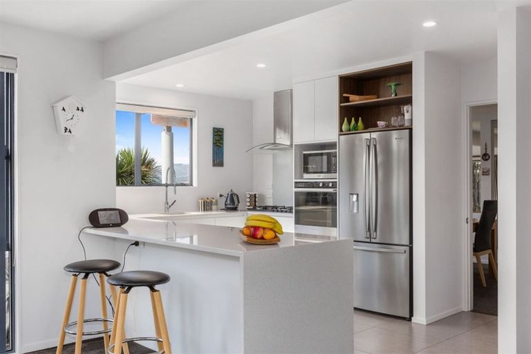 Photo of property in 22 Saint Ives Drive, Camborne, Porirua, 5026