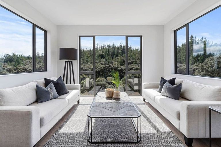 Photo of property in 87 Pacific Heights Road, Orewa, 0931