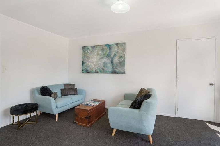 Photo of property in 2/160 Shirley Road, Papatoetoe, Auckland, 2025