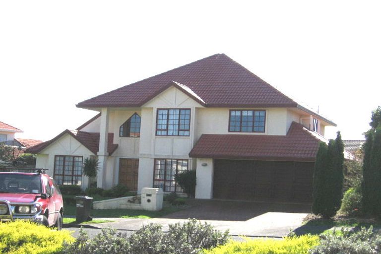 Photo of property in 16 Bronte Place, Somerville, Auckland, 2014