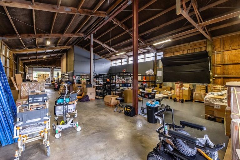 Photo of property in 92 Waimate Road North, Kerikeri, 0293