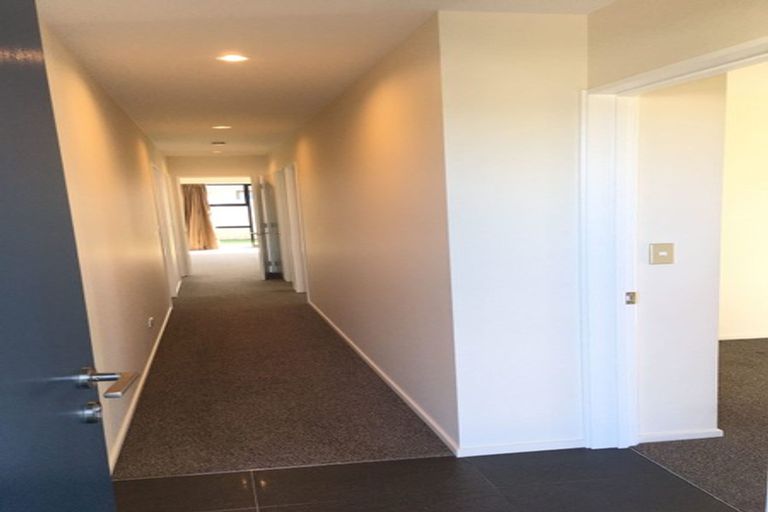 Photo of property in 9 Capil Court, Halswell, Christchurch, 8025