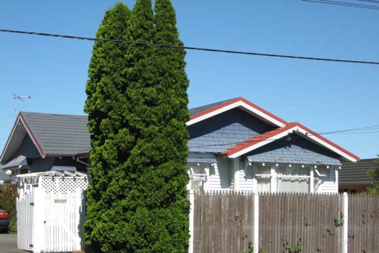 Photo of property in 12 Petrie Street, Richmond, Christchurch, 8013