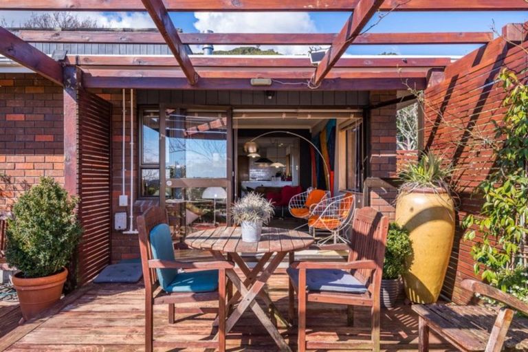 Photo of property in 71 Huia Street, Waikanae, 5036