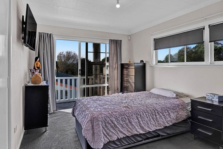 Photo of property in 36 Tawhiti Road, Hawera, 4610