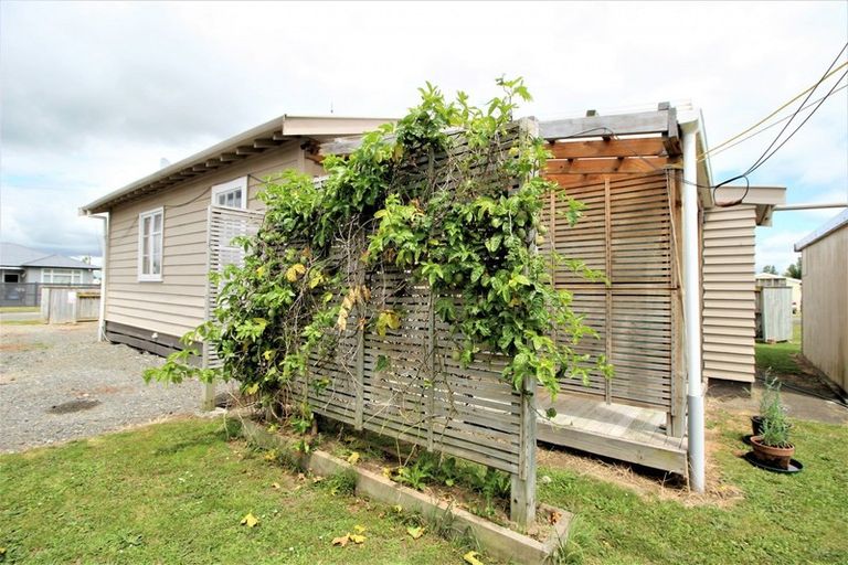 Photo of property in 13 Atkinson Street, Woodville, 4920