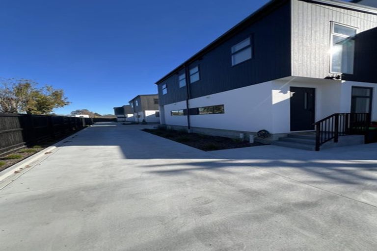 Photo of property in 2/38 Wildberry Street, Woolston, Christchurch, 8023