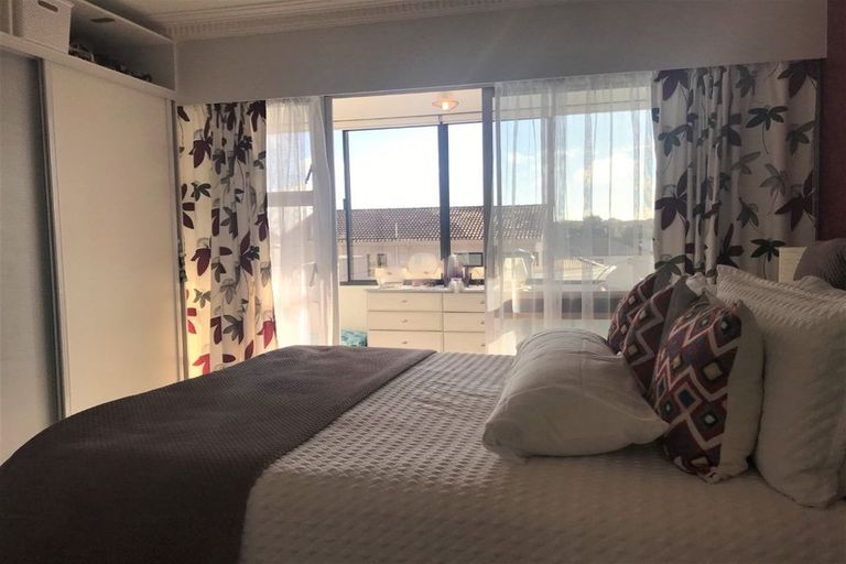 Photo of property in 1/159 Bucklands Beach Road, Bucklands Beach, Auckland, 2012