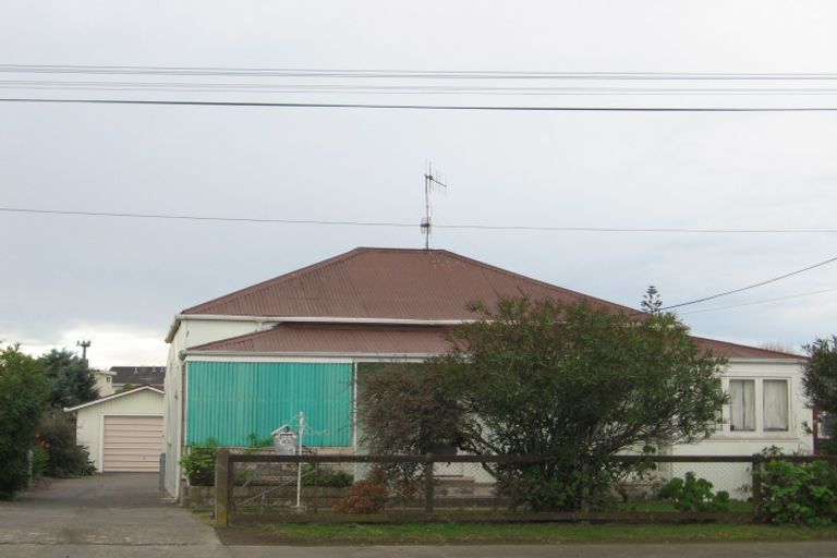Photo of property in 83 Meeanee Quay, Westshore, Napier, 4110