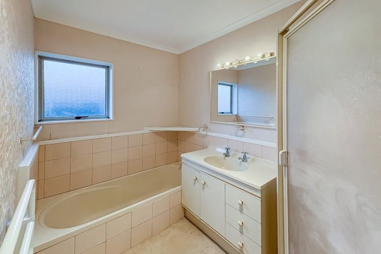 Photo of property in 30 Kakaho Drive, Tawhero, Whanganui, 4501