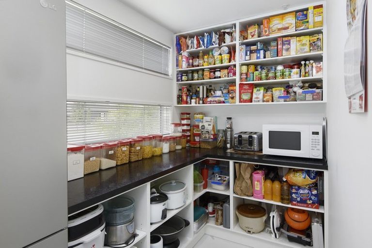 Photo of property in 5a Shillingford Boulevard, Rolleston, 7615