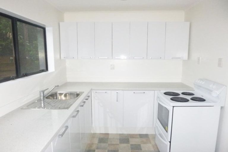 Photo of property in 6a Stokes Valley Road, Stokes Valley, Lower Hutt, 5019