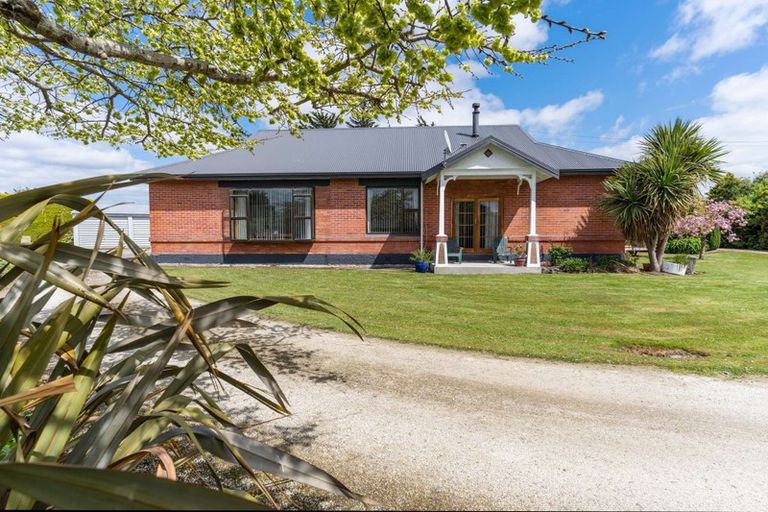 Photo of property in 1918 Milton Highway, Milton, 9292