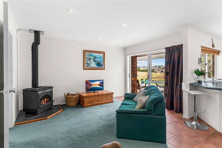 Photo of property in 5150a Kaipara Coast Highway, Wellsford, 0972