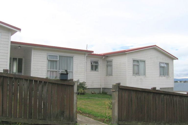 Photo of property in 30 Ahuriri Street, Strathmore Park, Wellington, 6022