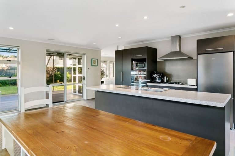 Photo of property in 4 Ernest Kemp Rise, Wharewaka, Taupo, 3330