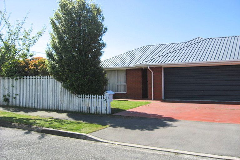 Photo of property in 2 Jocelyn Street, Casebrook, Christchurch, 8051