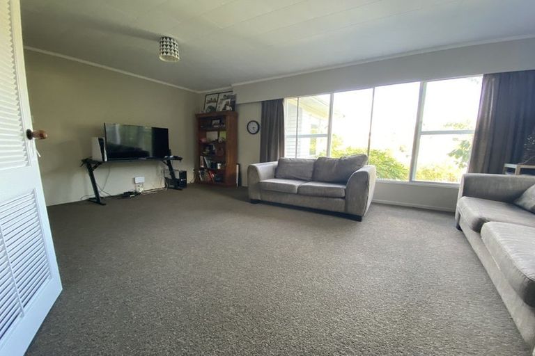Photo of property in 4 Julia Place, Tawa, Wellington, 5028