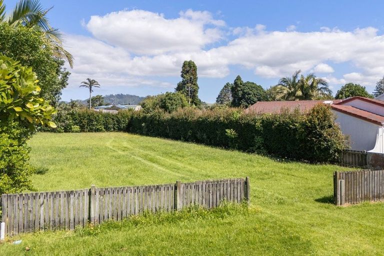 Photo of property in 7 Waione Avenue, Athenree, Waihi Beach, 3177